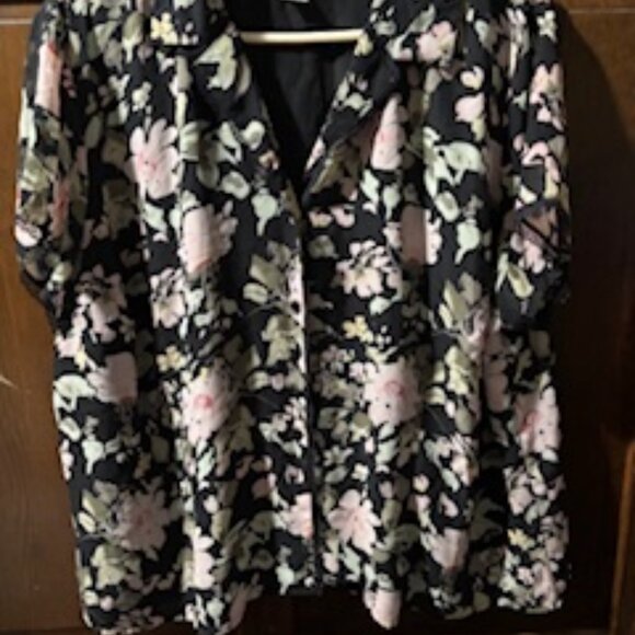 Notations Black and Pink Floral Button-Up Blouse - Picture 1 of 2